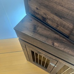 未使用 展示品 上置き付きセット ヴィンテージ 西海岸 ペットケージ ブラウン スライド式 ロック式 引き出し キャビネット チェスト 幅90 ペットサークル 中型犬の画像
