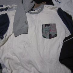 男性用L～XLの半そでTシャツ、ロンT,ズボンまとめてお譲りします★の画像
