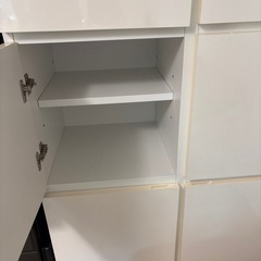 収納棚の画像