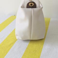 【新品】ZARA♡ポーチ　インナーバッグの画像