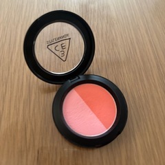 3CE デュオカラーフェイスブラッシュ　MAKE ME BLUSHの画像