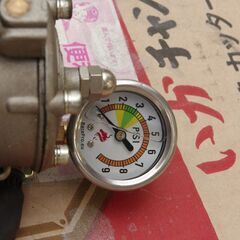 MALPASSI FILTER KING 燃料圧力レギュレーター キャブレター ガラス ゲージ付き　の画像