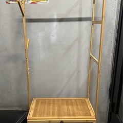 ハンガーラック　ハンガー収納