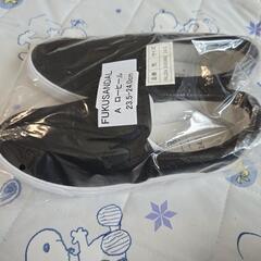 新品 未使用 スニーカー 24.0cm ブラックの画像