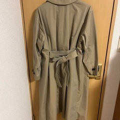 ユニクロユー　UNIQLO U オーバーサイズ　トレンチコート　L　LLの画像