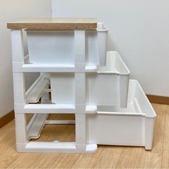 ニトリ　木目調天板チェスト　3段　の画像