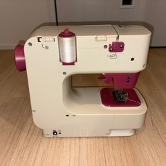 【清掃済】NUETTA 電動ミシンの画像