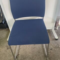 イトーキ　スタッキングチェア　２脚セット　ミーティングチェア