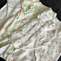 ロンパース　3枚セット　50〜60の画像