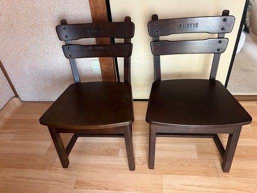 購入者決定済カリモク　ダイニングチェア　2脚