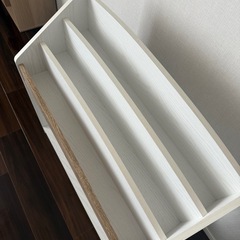絵本棚の画像