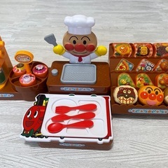 出来立て！アンパンマンレストラン！おもちゃ【未使用に近い】