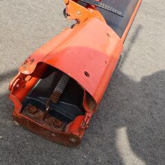 中古 クボタ トラクター用 ロータリーフラップカバー 整地板 代かき トラクターパーツ 農機具 トラクター ジモ②の画像