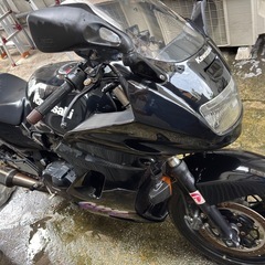 カワサキ GPZ1100の画像