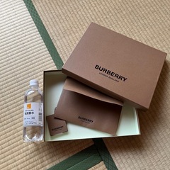 Burberryの箱の画像