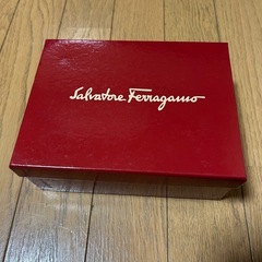 Salvatore Ferragamo フェラガモ　ギフトケース　空箱　小物入れの画像