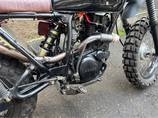 お話し中バイクYAMAHA TW200 車体　書類付き　