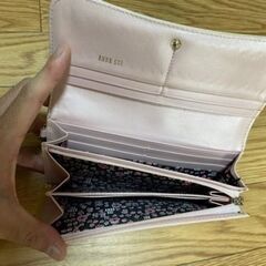 ANNA SUI アナスイの長財布の画像