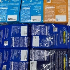 Loacker ロアカー クワドラティーニ・7袋・食べ比べ (チョコレート,バニラ,ココナッツ,ピーナッツバター) の画像