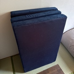 【お譲り先決まりました】【無料】シングル　マットレスの画像
