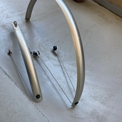 泥除け、フェンダー　スポーツ自転車用　700cサイズ
