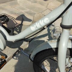 さしあげます。16インチ　bikke 薄水色の画像