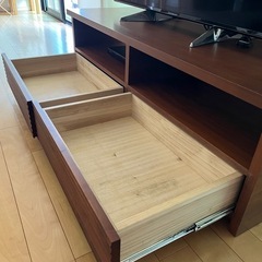 TVボードの画像