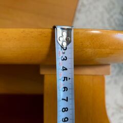 木製ローテーブル（ソファーテーブル）両サイドにマガジンラック付の画像