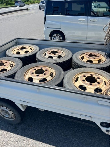 タイヤ　YOKOHAMA 195/70R 15.5  6本