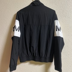 PUMA ナイロンジャンパーの画像