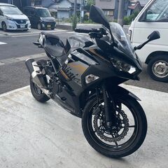 カワサキニンジャ　250　ABS　低走行　美車