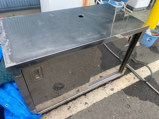 ステンレス製の引き戸付き作業台　中古　リサイクルショップ宮崎屋佐土原店R7.6.18
