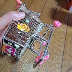 リカちゃん買い物カートの画像