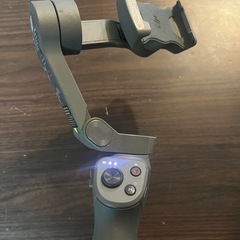 最終値下げDJI Osmo Mobile ジンバル　携帯　自撮り棒の画像