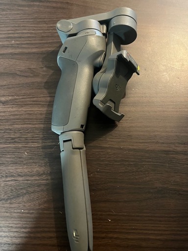 最終値下げDJI Osmo Mobile ジンバル　携帯　自撮り棒