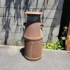 レトロミルク缶蓋付き