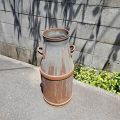 レトロミルク缶