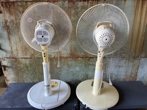 ☆扇風機 2台セット ⑤ (momotaka) 三河大塚の季節、空調家電《扇風機