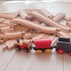 木の線路と汽車セット BRIO