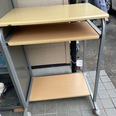 パソコンデスク