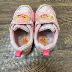 13.5 ムーンスター靴の画像