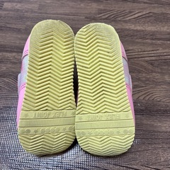 13.5 ムーンスター靴の画像