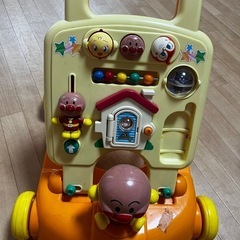 アンパンマン おもちゃ 車型　手押し車　歩行器