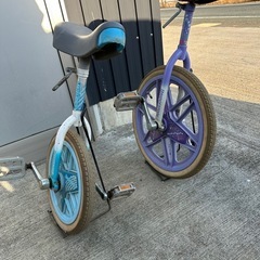 一輪車