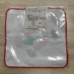 【新品・未使用】Raymond Briggs ★ サンタ　タオルハンカチ　人気の画像