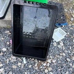 お話中　
メダカ容器　NV13 中古　NVBOX 1つ100円  の画像