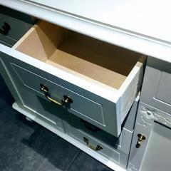 キャビネットの画像