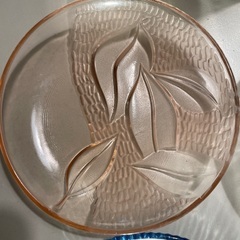 レトロな可愛い小皿と昭和醬油入れセットの画像