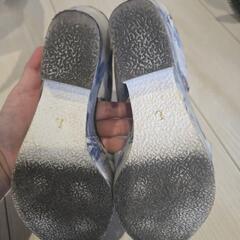 只今取引可能！値下げしました！Lサイズ☆ヒールの画像