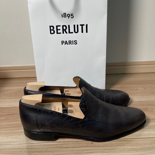 最終値下げ！【定価32万】BERLUTI カリグラフィ　レザーローファー